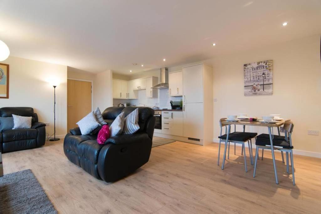 Executive 2 Bed 2 Bath - Free Parking Lägenhet Glasgow Exteriör bild