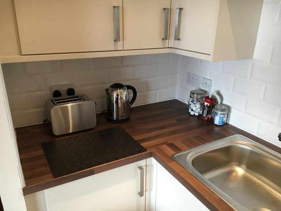 Executive 2 Bed 2 Bath - Free Parking Lägenhet Glasgow Exteriör bild