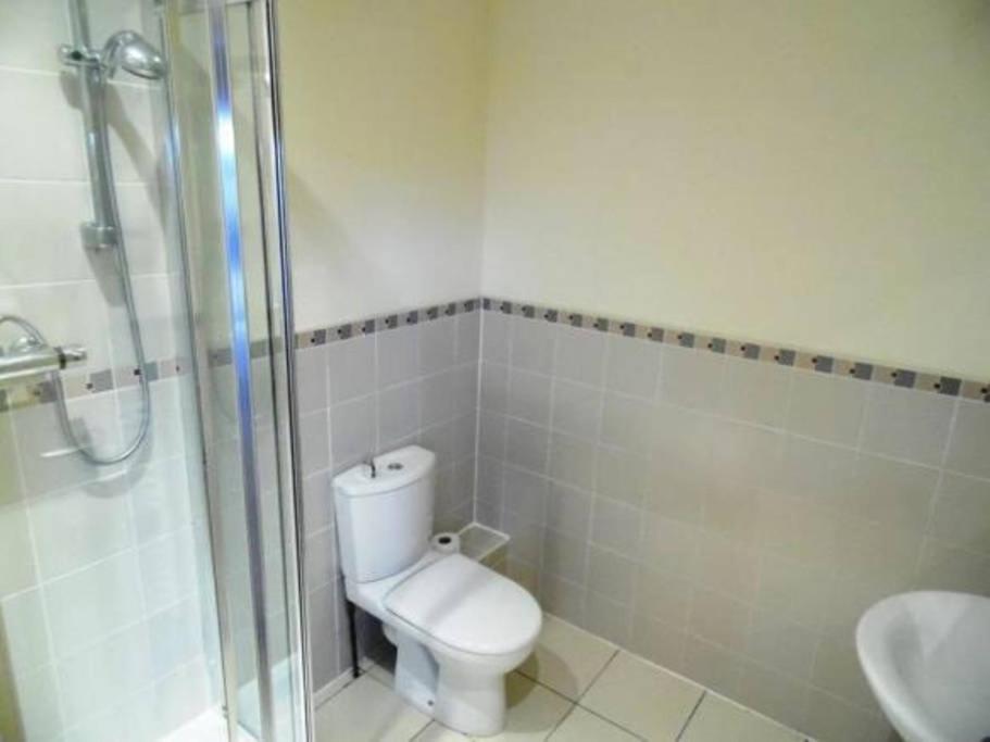 Executive 2 Bed 2 Bath - Free Parking Lägenhet Glasgow Exteriör bild